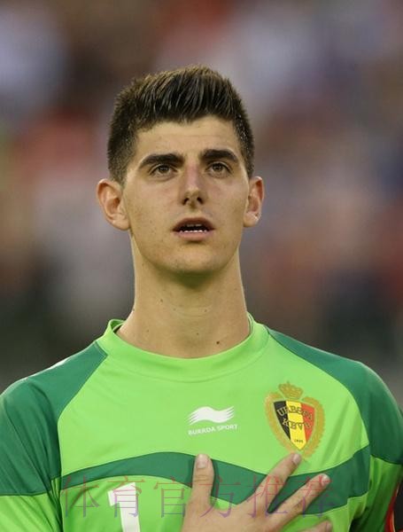 库尔图瓦预计伤停3到4周 将缺阵巴萨、瓦伦、米兰 库尔图瓦预计伤停3到4周 将缺阵巴萨、瓦伦、米兰